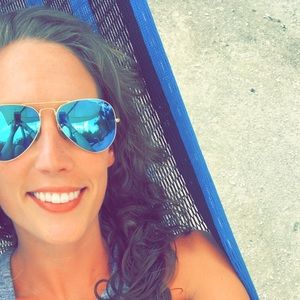 Meet your Posher, Ellen